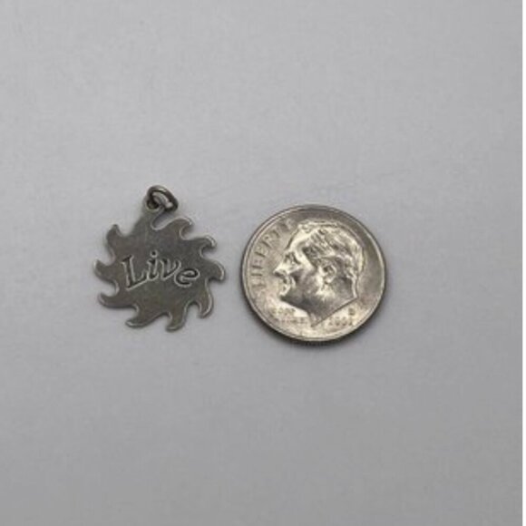 Sterling Silver 'LIVE' Charm and Box Chain - Picture 3 of 8